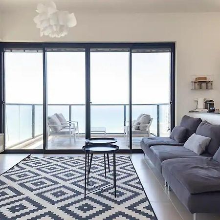 Oַ&O Group- Luxury Apt Tower Best Sea View 巴特亚姆 外观 照片