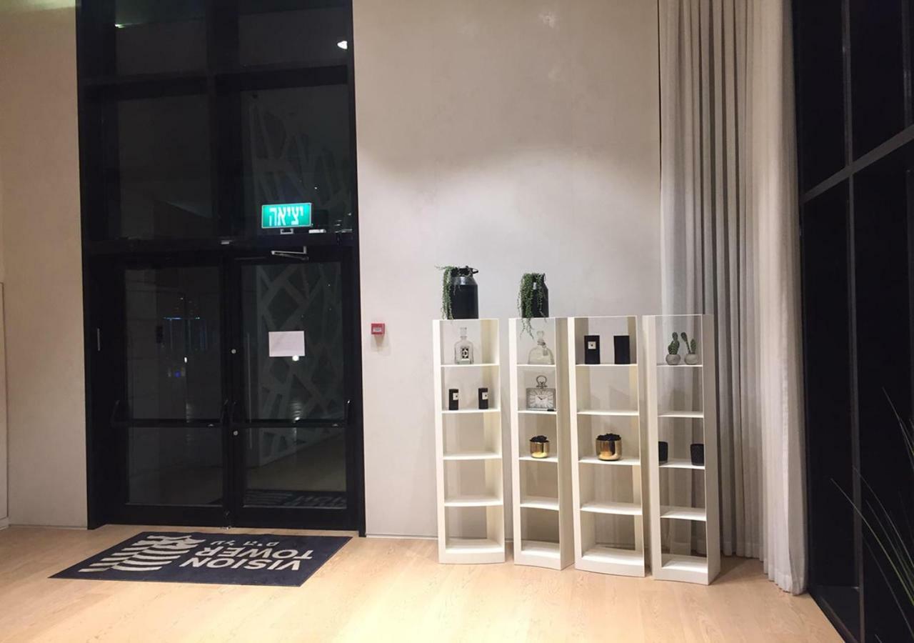Oַ&O Group- Luxury Apt Tower Best Sea View 巴特亚姆 外观 照片