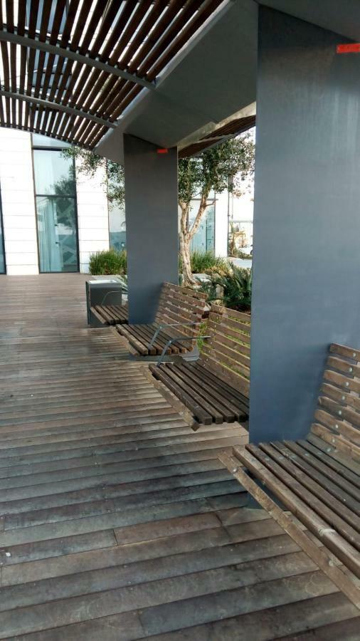 Oַ&O Group- Luxury Apt Tower Best Sea View 巴特亚姆 外观 照片